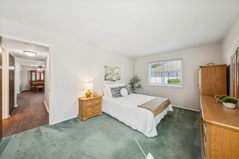 Tiny photo for 373 Southbury Court #D-1, Schaumburg, IL 60193 (MLS # 12482467)