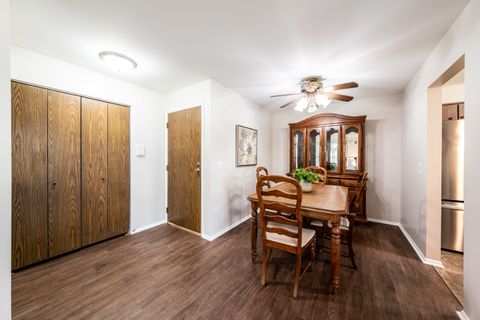 Tiny photo for 373 Southbury Court #D-1, Schaumburg, IL 60193 (MLS # 12482467)