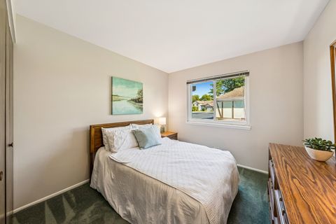 Tiny photo for 373 Southbury Court #D-1, Schaumburg, IL 60193 (MLS # 12482467)