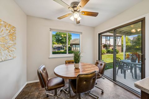 Tiny photo for 373 Southbury Court #D-1, Schaumburg, IL 60193 (MLS # 12482467)