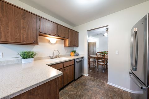 Tiny photo for 373 Southbury Court #D-1, Schaumburg, IL 60193 (MLS # 12482467)
