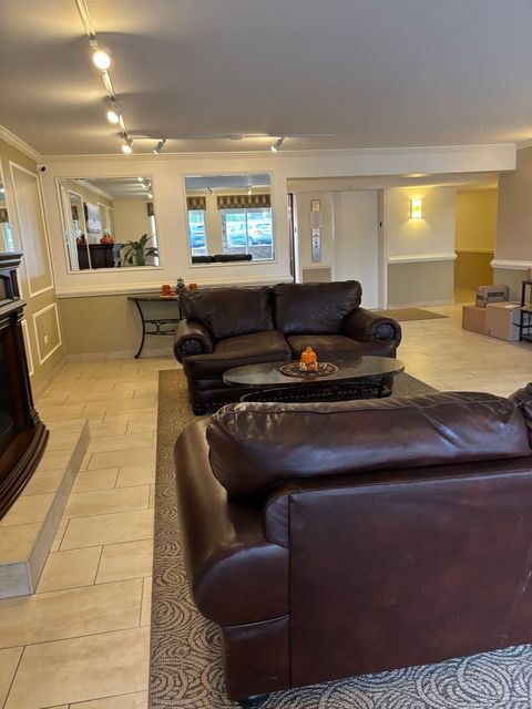 Tiny photo for 841 N York Street #129, Elmhurst, IL 60126 (MLS # 12490233)