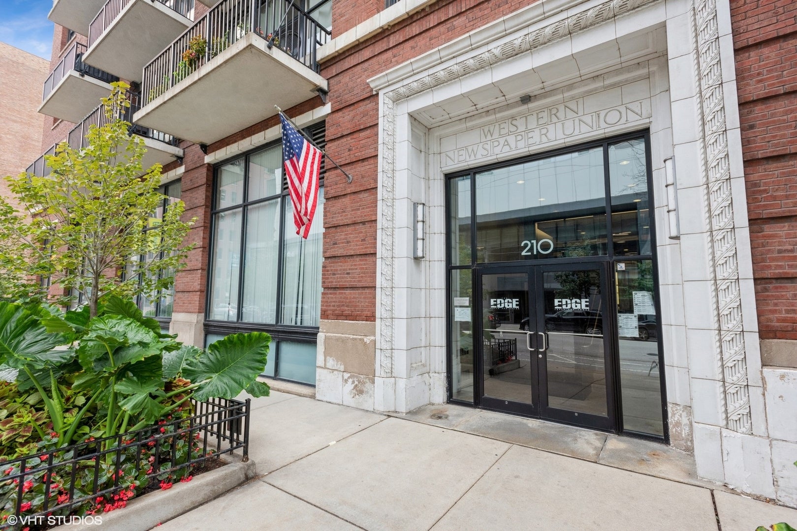 210 S DES PLAINES Street 1906