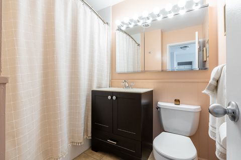 Tiny photo for 1255 N Sandburg Terrace #309E, Chicago, IL 60610 (MLS # 12595217)