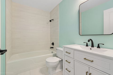 Tiny photo for 2847 Buckingham Avenue, Westchester, IL 60154 (MLS # 12754101)