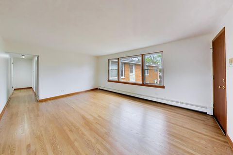 Tiny photo for 6931 W 64th Place #3C, Chicago, IL 60638 (MLS # 12633069)