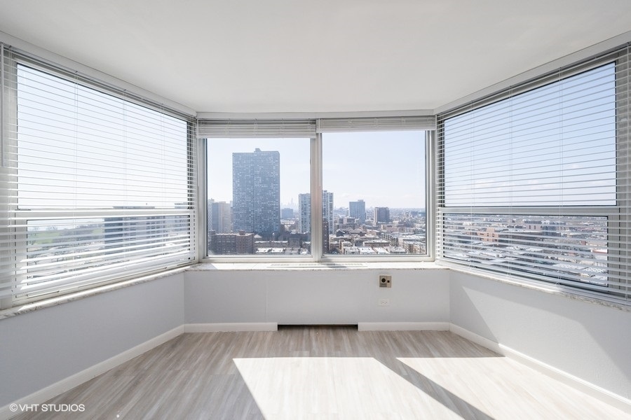 720 W Gordon Terrace 22R