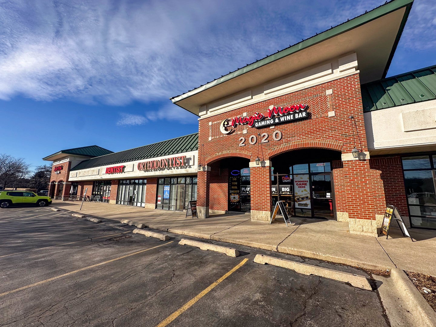 Photo 1 of 3 — 2020 US-12, Spring Grove, IL 60081