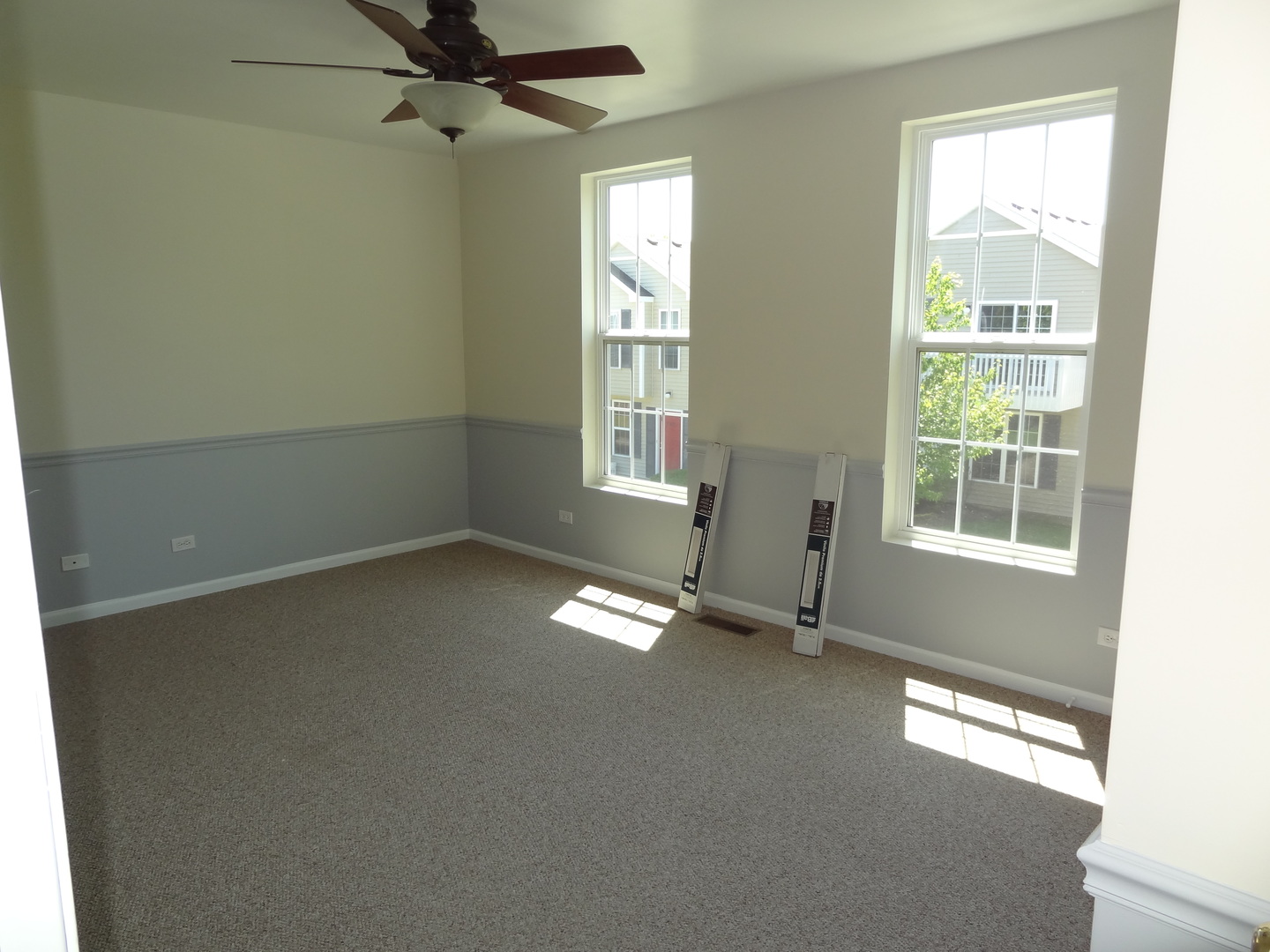 729 Serendipity Drive - Photo 2