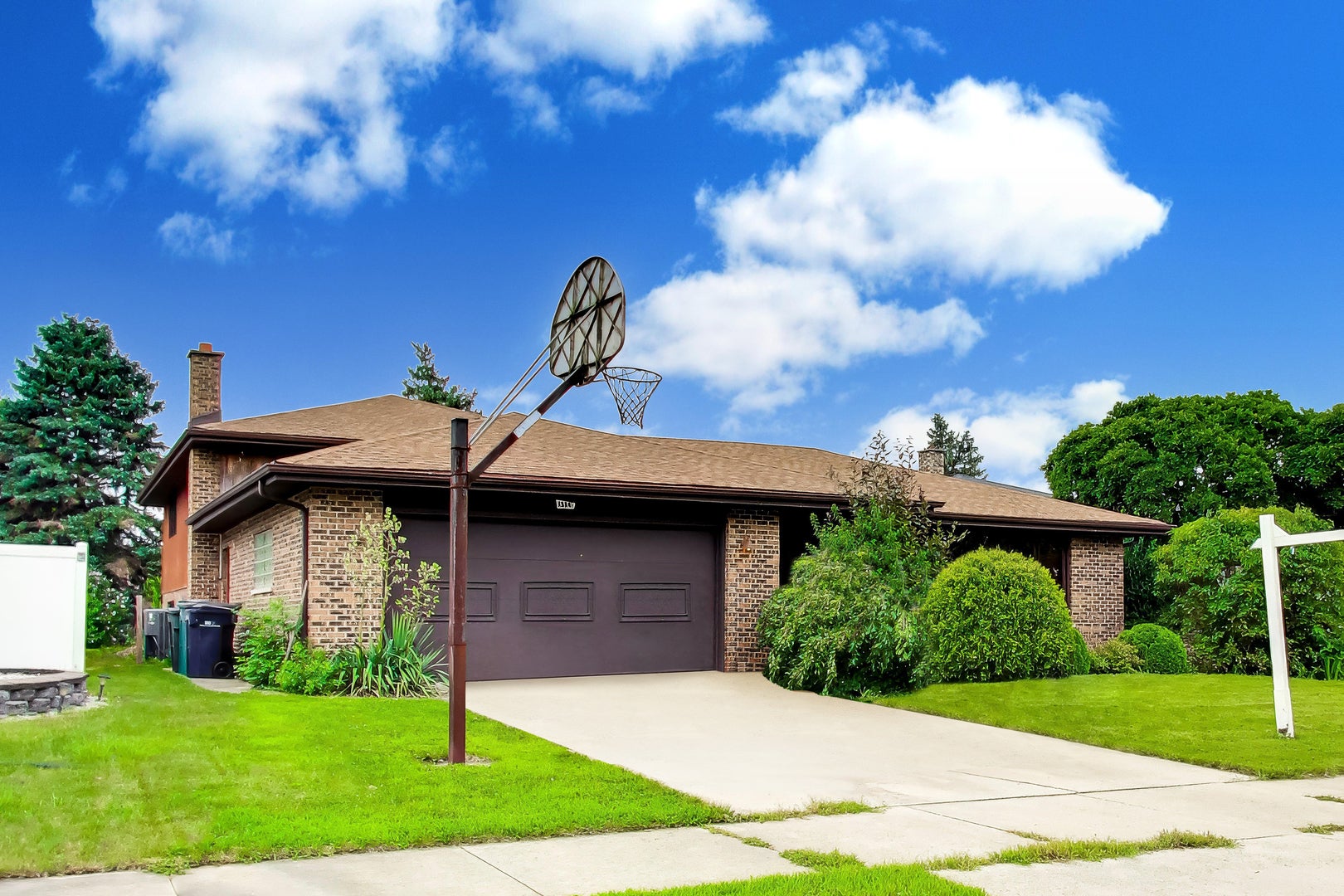 15643 Calypso Lane