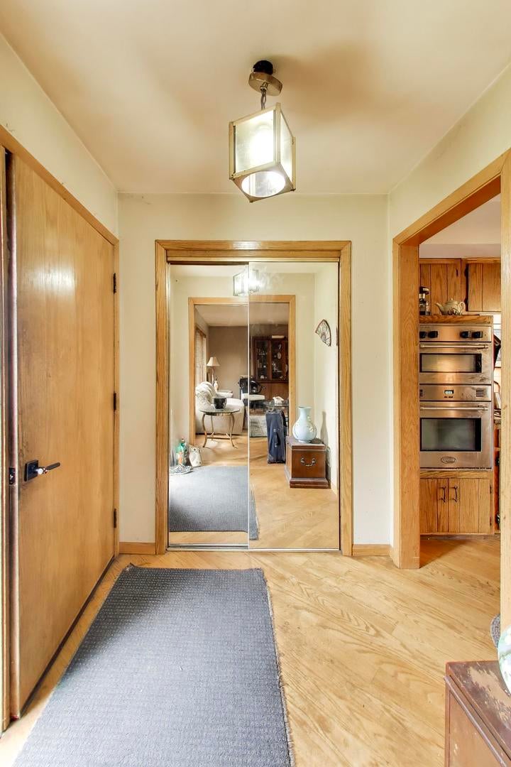 15643 Calypso Lane