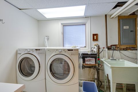 Tiny photo for 996 N Apple Tree Court, Palatine, IL 60067 (MLS # 12582836)