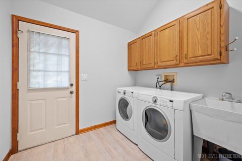 Tiny photo for 1254 Croydon Court, Geneva, IL 60134 (MLS # 12456477)