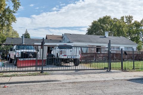 Photo of 4536 W 83RD Street, Chicago, IL 60652 (MLS # 12498266)