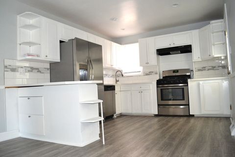 Tiny photo for 16456 George Drive, Oak Forest, IL 60452 (MLS # 12581572)