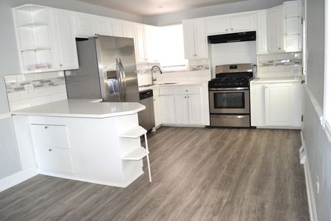 Tiny photo for 16456 George Drive, Oak Forest, IL 60452 (MLS # 12581572)