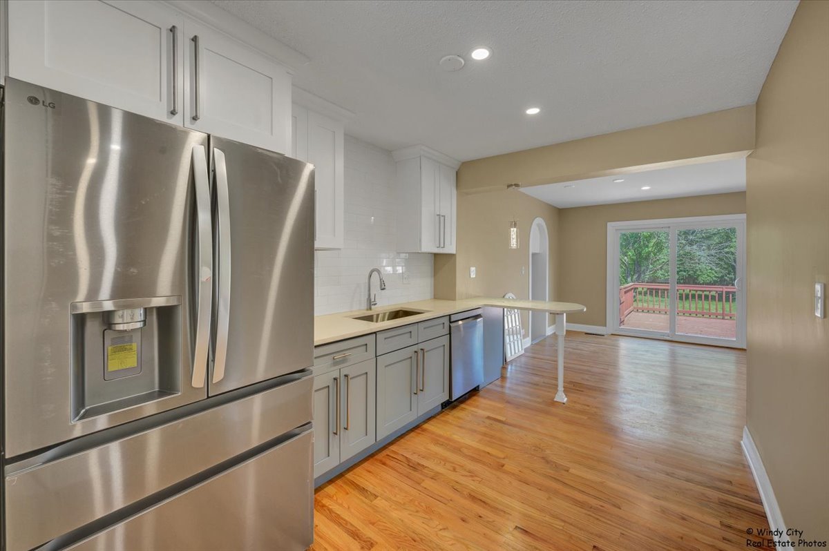 215 S Forest Avenue