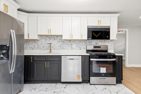 Tiny photo for 4421 179th Street, Country Club Hills, IL 60478 (MLS # 12514327)