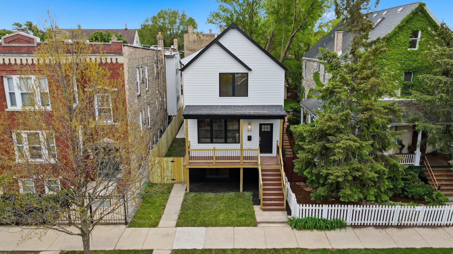 3323 W Belden Avenue
