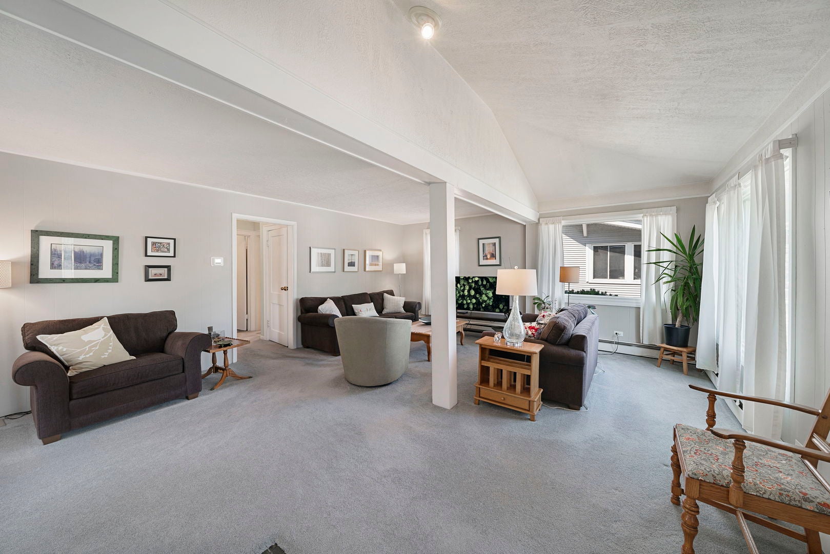 1329 Henry Avenue