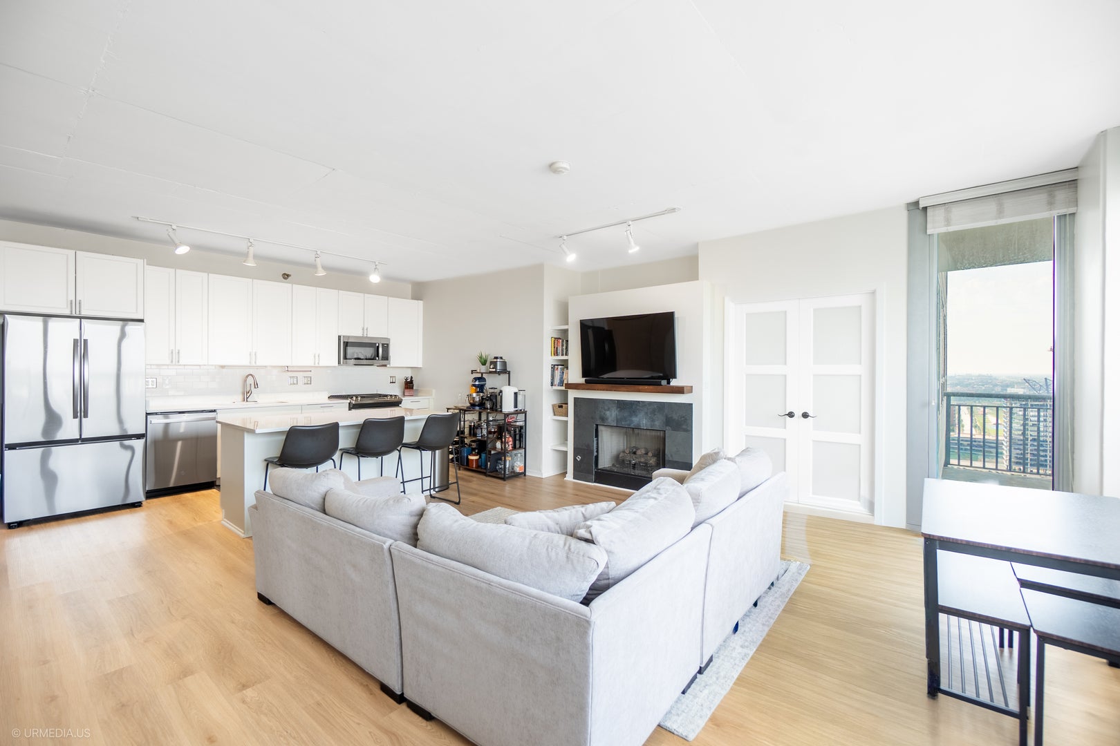 701 S WELLS Street 2605