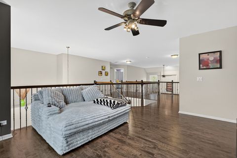 Tiny photo for 910 TIPPERARY Street, Gilberts, IL 60136 (MLS # 12512814)