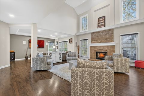 Tiny photo for 910 TIPPERARY Street, Gilberts, IL 60136 (MLS # 12512814)