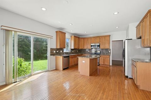 Tiny photo for 402 Marshall Ash Street, Bolingbrook, IL 60490 (MLS # 12459008)