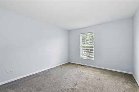 Tiny photo for 402 Marshall Ash Street, Bolingbrook, IL 60490 (MLS # 12459008)