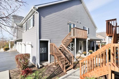 Tiny photo for 437 Village Creek Drive #437, Lake In The Hills, IL 60156 (MLS # 12517353)