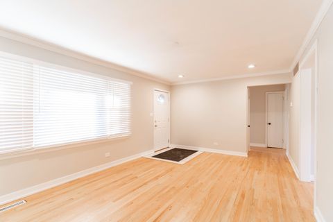 Tiny photo for 1392 W 52nd Place, La Grange Highlands, IL 60525 (MLS # 12532518)