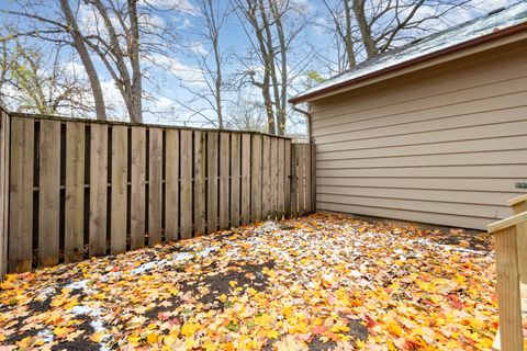 Tiny photo for 1598 Kirkwood Drive, Geneva, IL 60134 (MLS # 12515905)