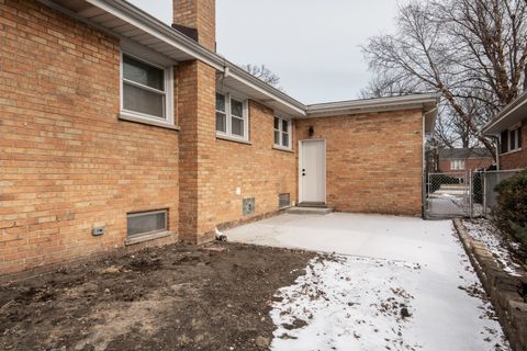 A home in La Grange Park