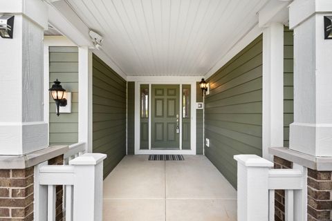 Tiny photo for 115 Clover Drive, Sugar Grove, IL 60554 (MLS # 12484658)