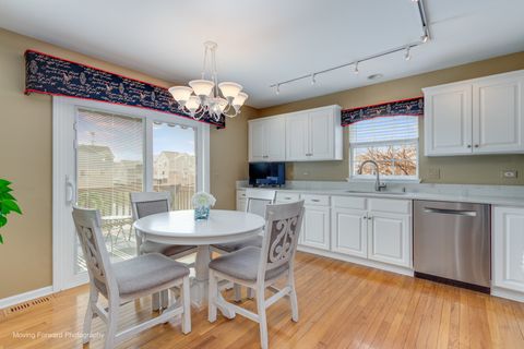 Tiny photo for 2737 Cameron Court, Darien, IL 60561 (MLS # 12603959)