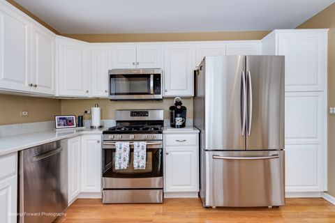 Tiny photo for 2737 Cameron Court, Darien, IL 60561 (MLS # 12603959)