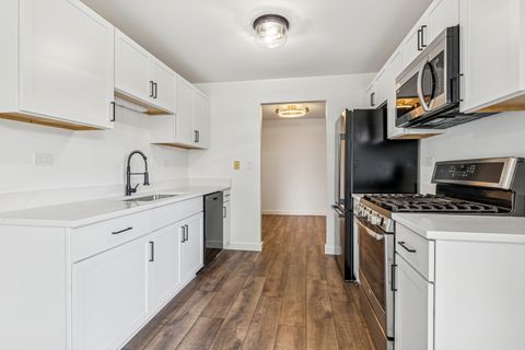 Tiny photo for 1240 WINFIELD Court #3, Roselle, IL 60172 (MLS # 12454545)