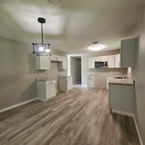 Tiny photo for 423 23rd Street, Mt Vernon, IL 62864 (MLS # 12554245)