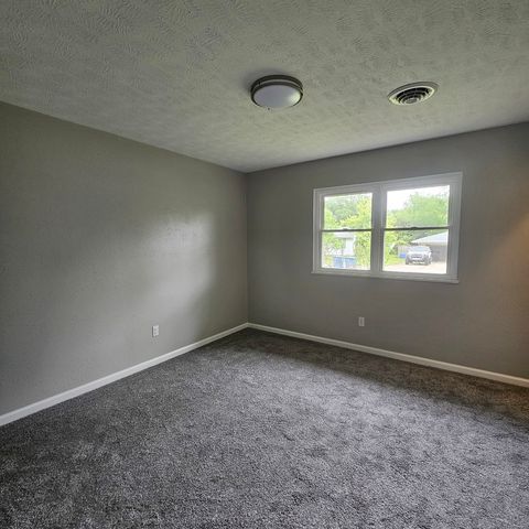 Tiny photo for 423 23rd Street, Mt Vernon, IL 62864 (MLS # 12554245)