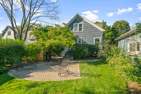 Tiny photo for 1045 Fairoaks Avenue, Deerfield, IL 60015 (MLS # 12464669)