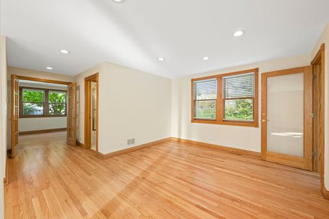 Tiny photo for 1045 Fairoaks Avenue, Deerfield, IL 60015 (MLS # 12464669)