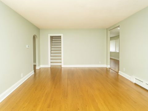 Tiny photo for 37519 N North Avenue, Beach Park, IL 60087 (MLS # 12467559)