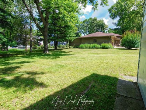 Tiny photo for 37519 N North Avenue, Beach Park, IL 60087 (MLS # 12467559)