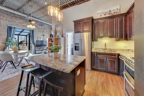 Tiny photo for 2525 N SHEFFIELD Avenue #3A, Chicago, IL 60614 (MLS # 12626172)