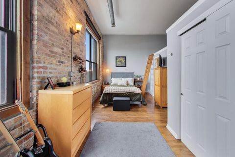 Tiny photo for 2525 N SHEFFIELD Avenue #3A, Chicago, IL 60614 (MLS # 12626172)