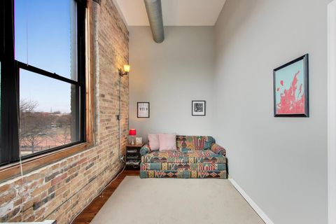 Tiny photo for 2525 N SHEFFIELD Avenue #3A, Chicago, IL 60614 (MLS # 12626172)