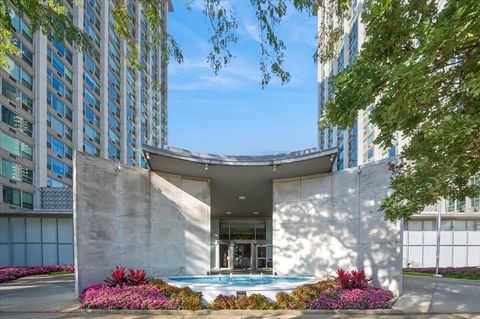 3600 N Lake Shore Drive 1601 Chicago IL 60613