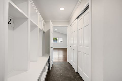 Tiny photo for 742 Ridgeview Street, Downers Grove, IL 60516 (MLS # 12494620)