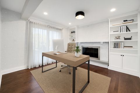 Tiny photo for 742 Ridgeview Street, Downers Grove, IL 60516 (MLS # 12494620)