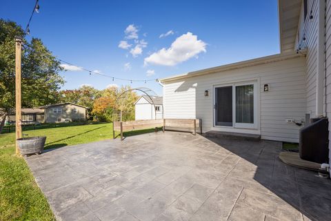 Tiny photo for 742 Ridgeview Street, Downers Grove, IL 60516 (MLS # 12494620)